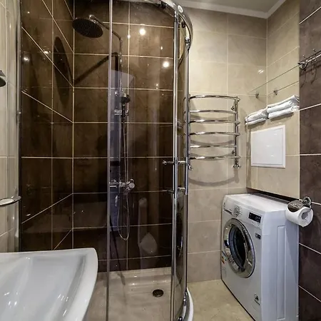 Romantic - центр львова , з видом на місто Apartamento *