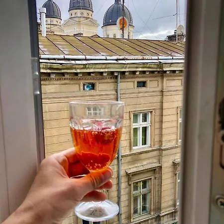 Apartment Romantic - центр львова , з видом на місто *