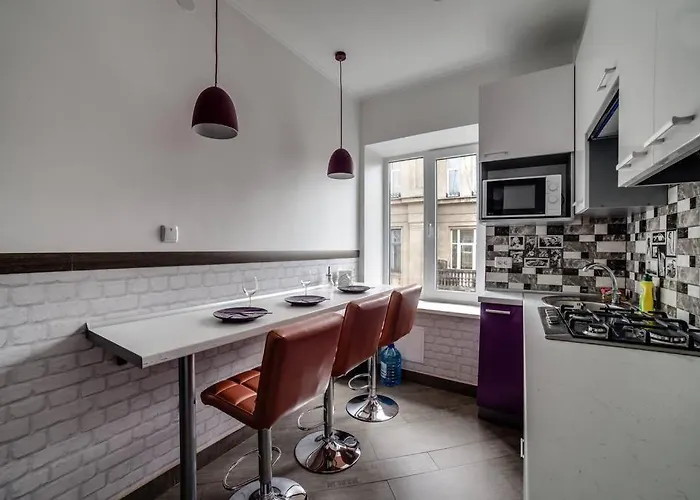 Romantic - центр львова , з видом на місто Apartment Lemberg